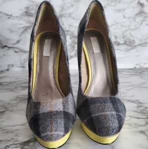Rachel Roy Keedan Grey/Yellow Plaid Flannel 5 in platform pumps